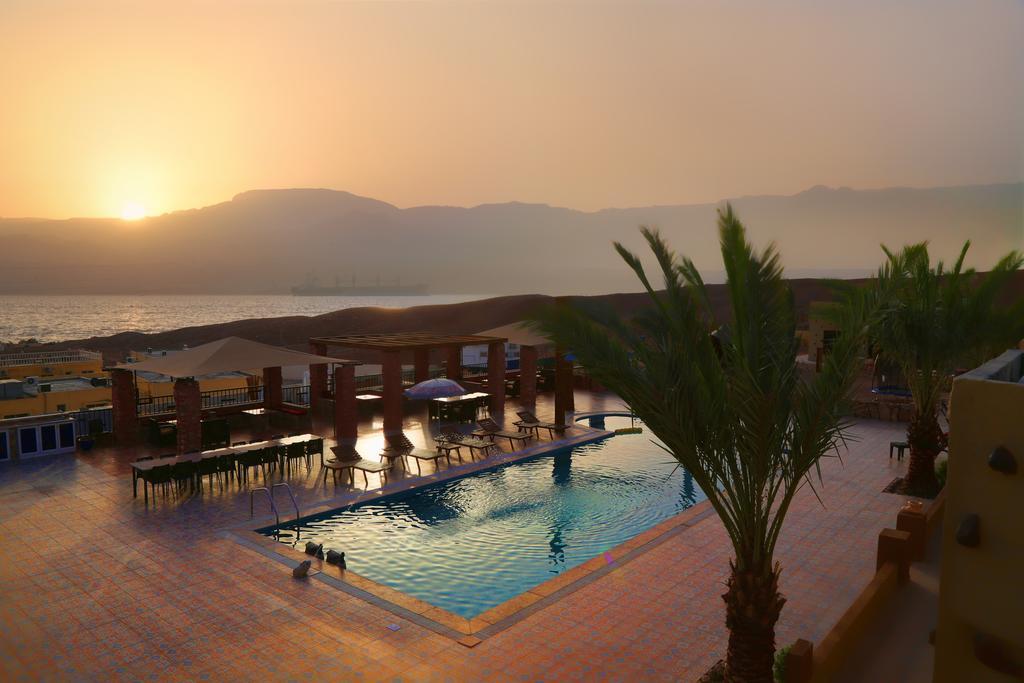Bait Alaqaba Resort Екстер'єр фото